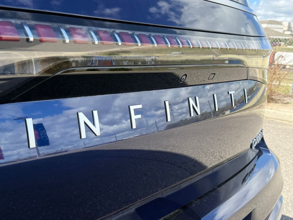 2025 INFINITI QX80 PURE Lakeland FL