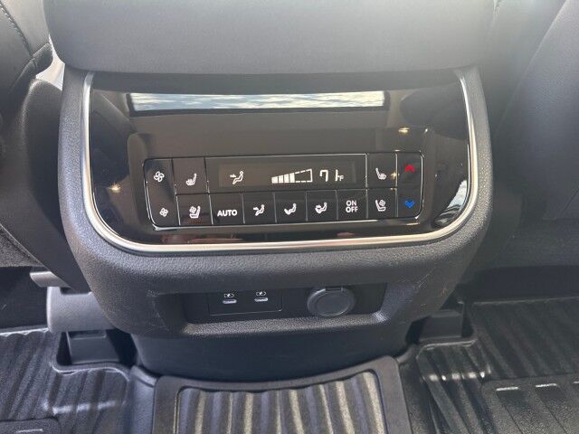 2025 INFINITI QX80 SENSORY Springfield IL 2025 INFINITI QX80 SENSORY Springfield IL