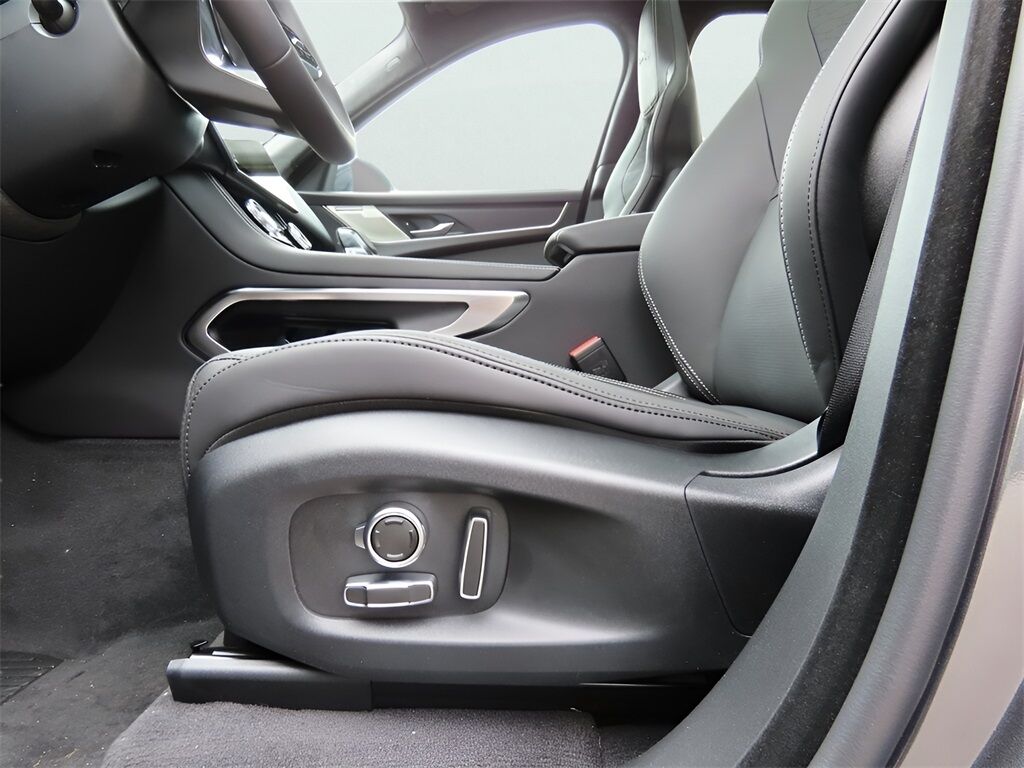 2025 Jaguar F-PACE P400 R-Dynamic S San Clemente CA