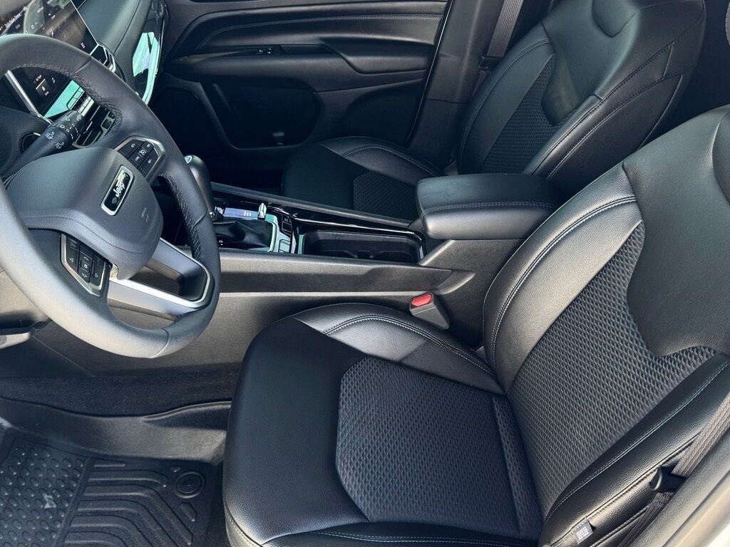 2025 Jeep Compass Latitude Morristown TN 2025 Jeep Compass Latitude Morristown TN