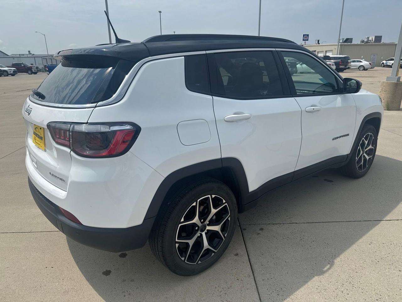 2025 Jeep Compass Limited Watertown SD 2025 Jeep Compass Limited Watertown SD