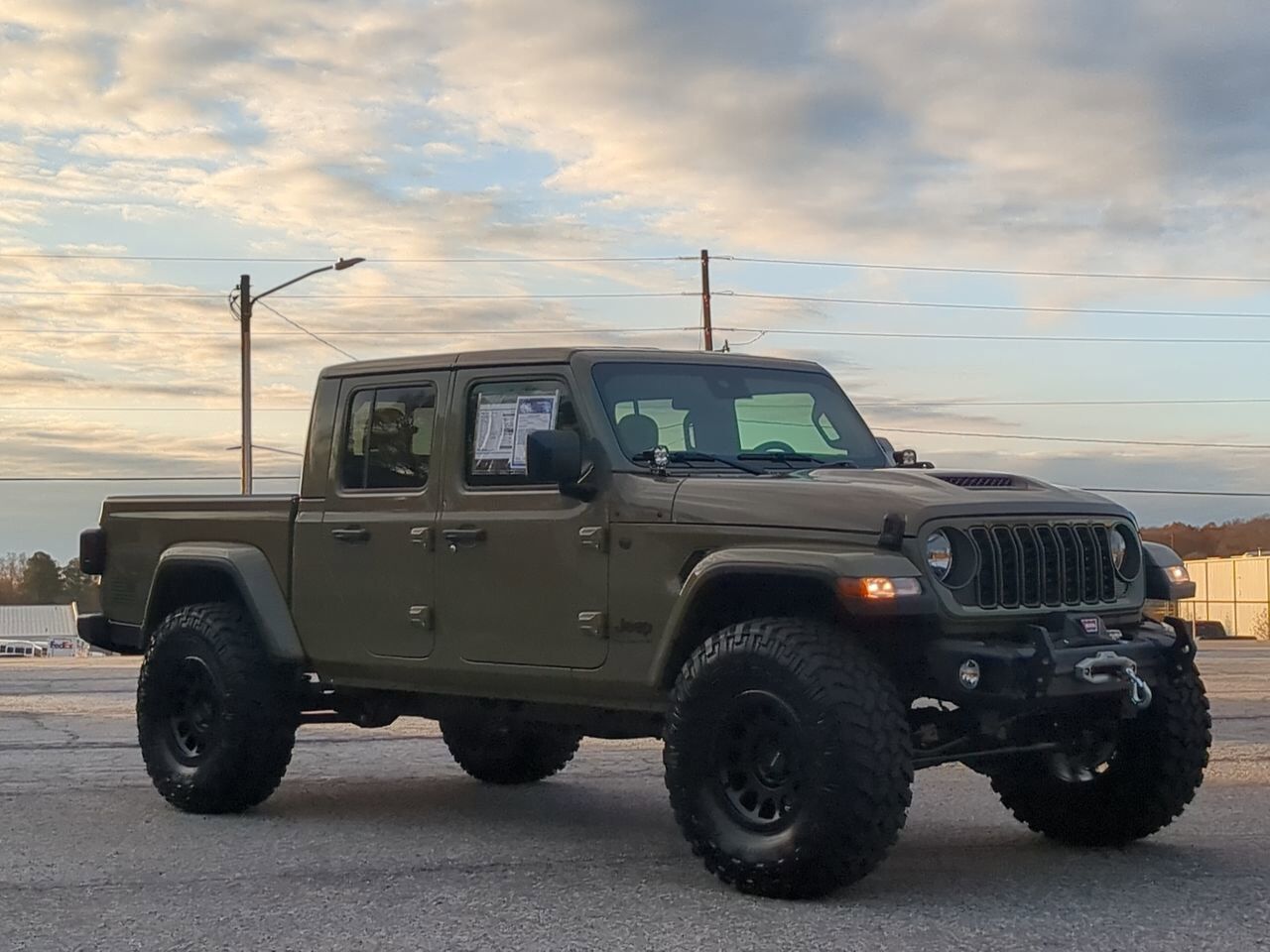 2025 Jeep Gladiator Sport S Appleton WI