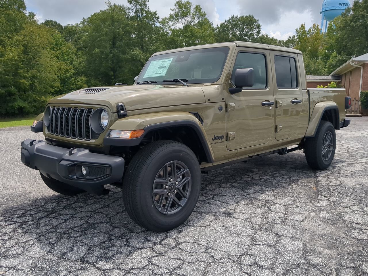 2025 Jeep Gladiator Sport S Appleton WI