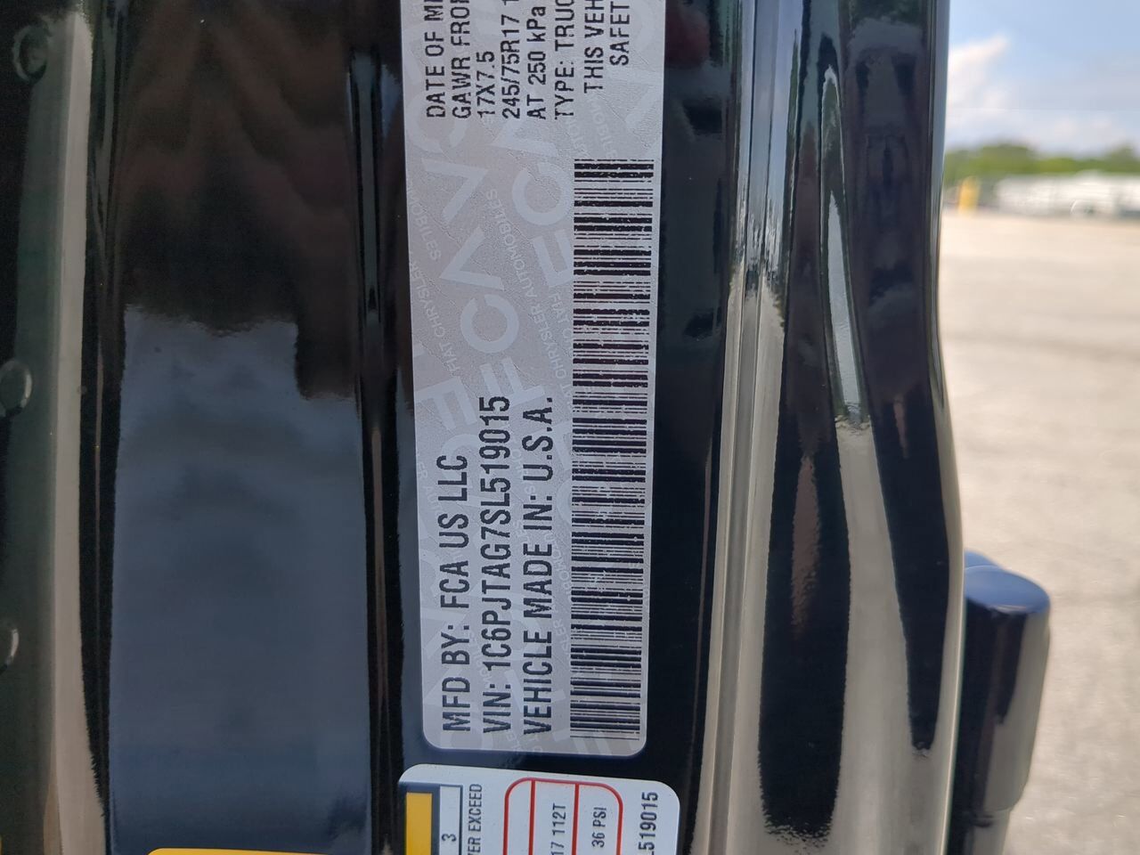 2025 Jeep Gladiator Sport S Appleton WI
