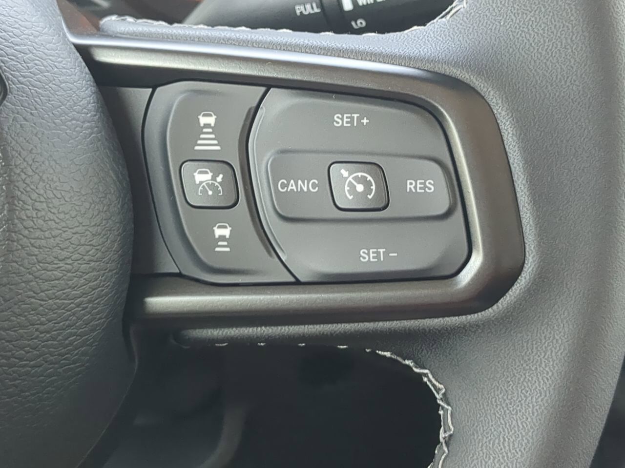 2025 Jeep Gladiator Sport S Appleton WI