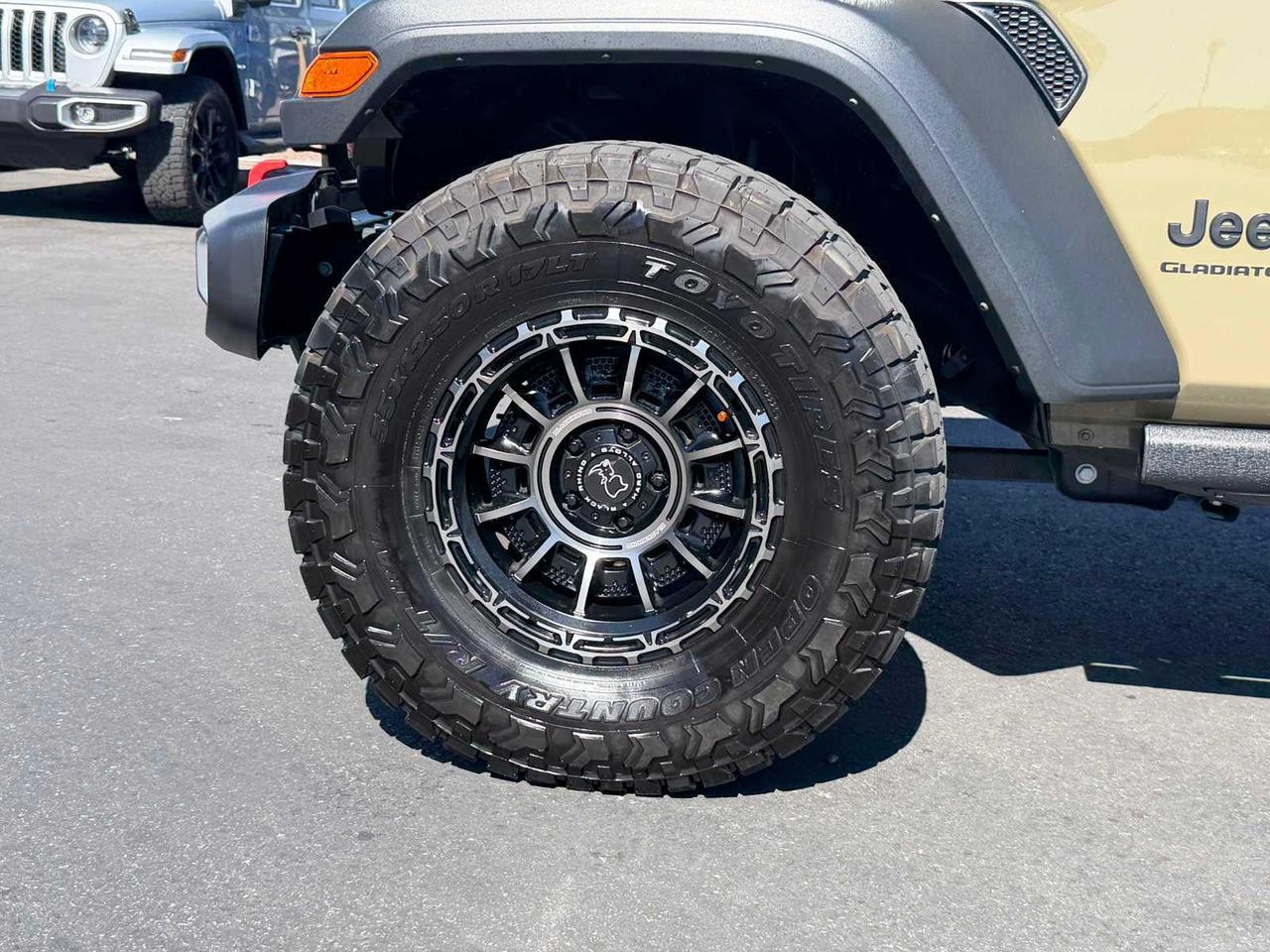 2025 Jeep Gladiator Sport Irving TX 2025 Jeep Gladiator Sport Irving TX