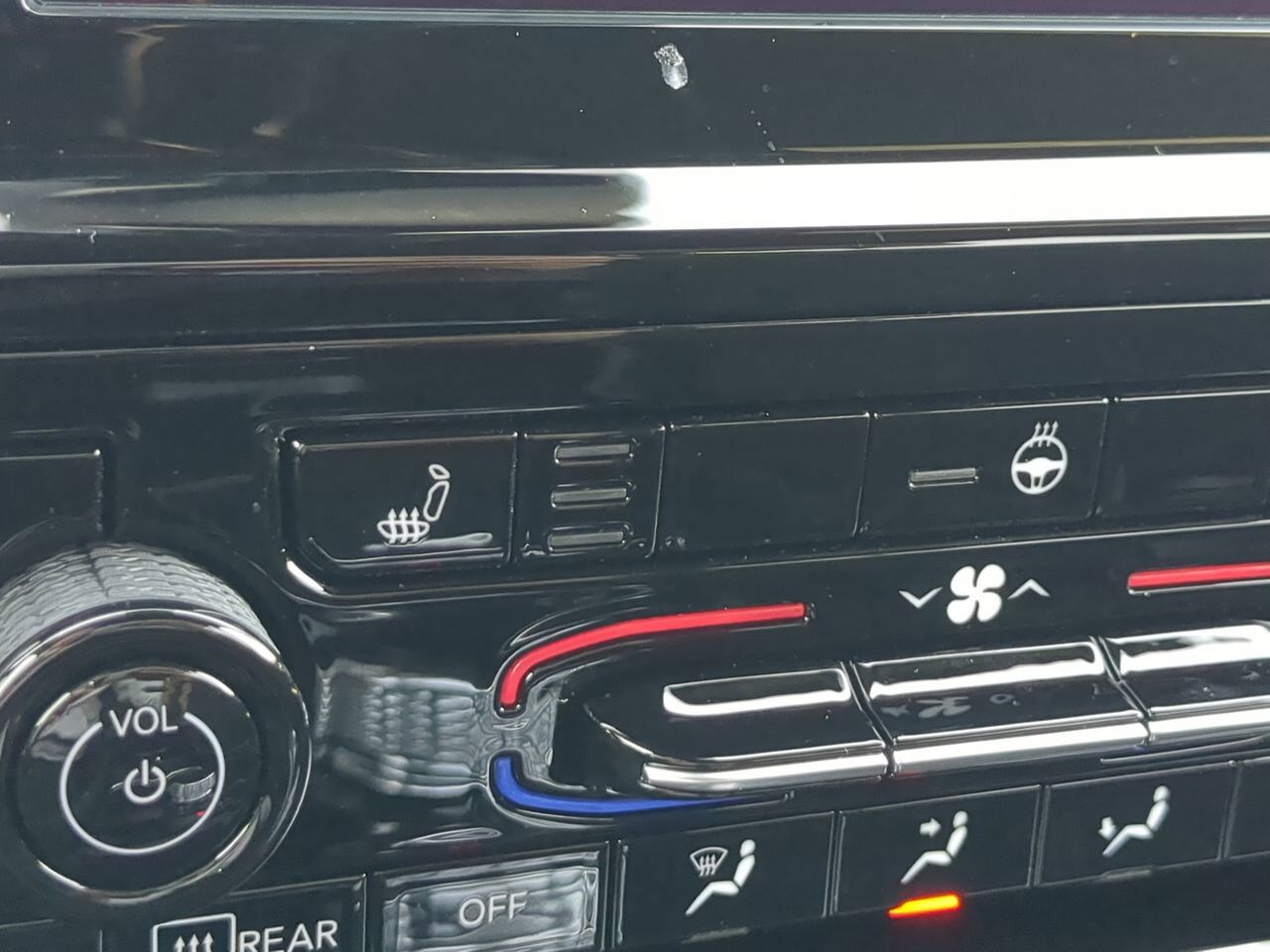 2025 Jeep Grand Cherokee L Altitude X Appleton WI