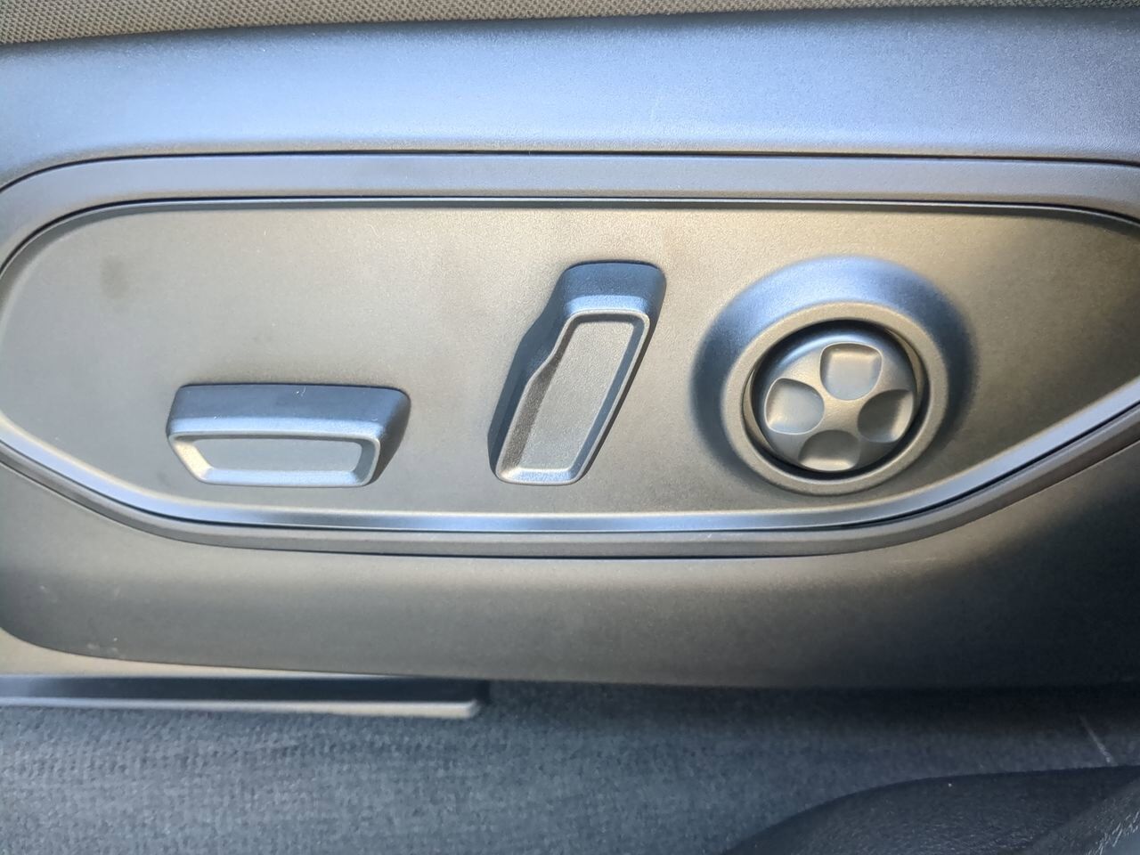 2025 Jeep Grand Cherokee L Altitude X Appleton WI