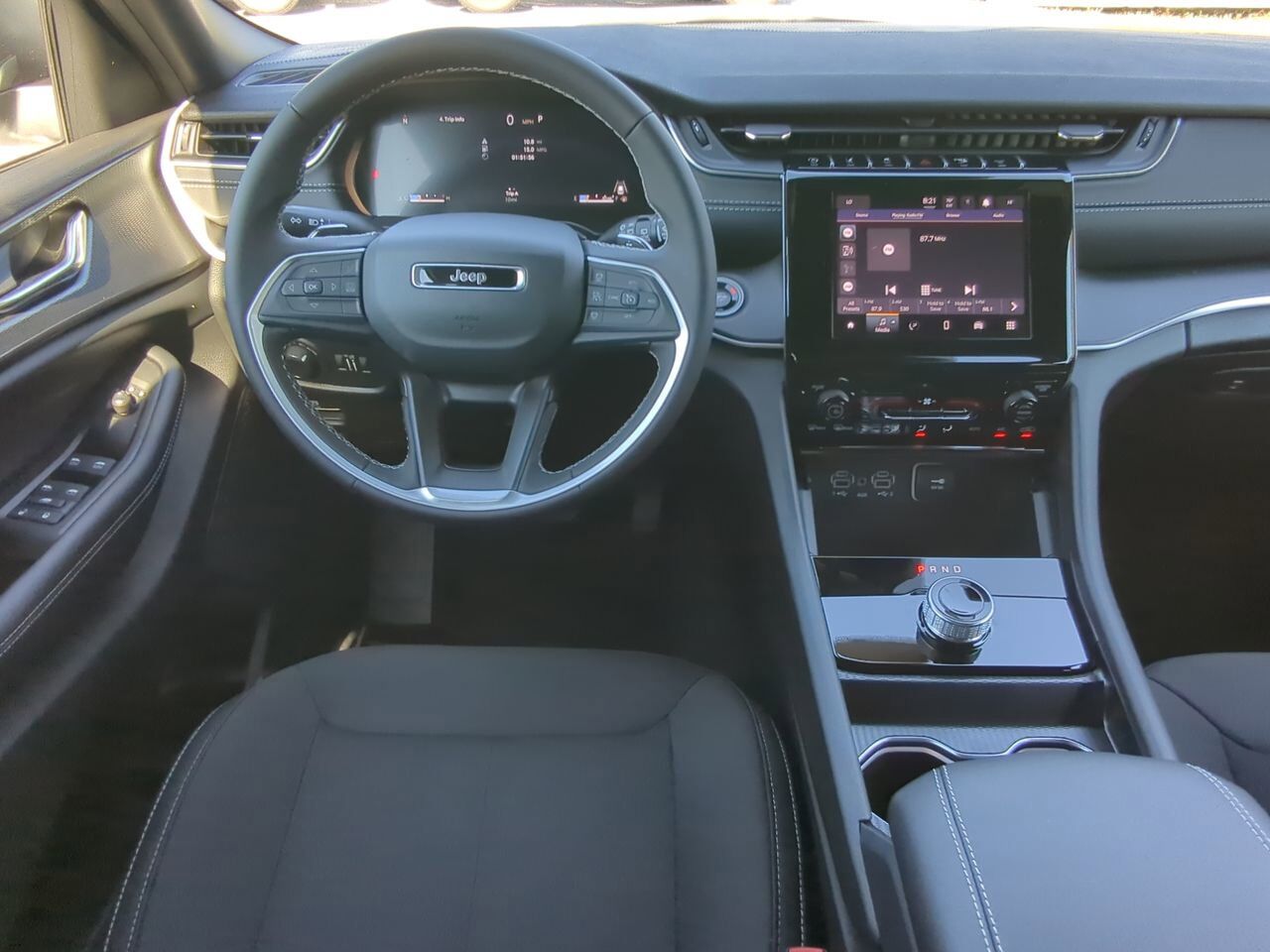 2025 Jeep Grand Cherokee L Laredo X Appleton WI