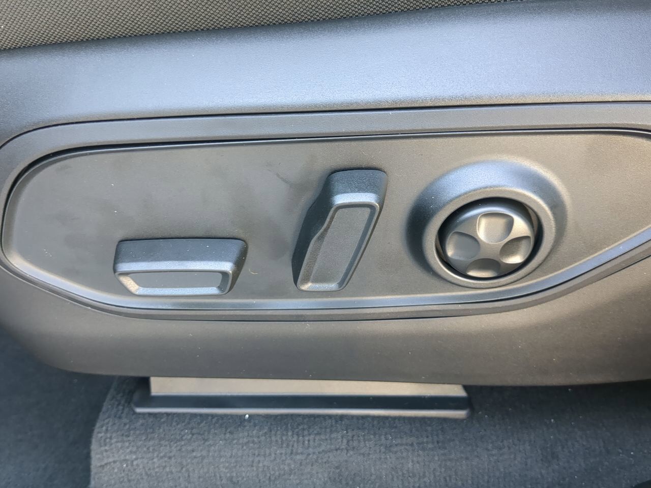 2025 Jeep Grand Cherokee L Laredo X Appleton WI