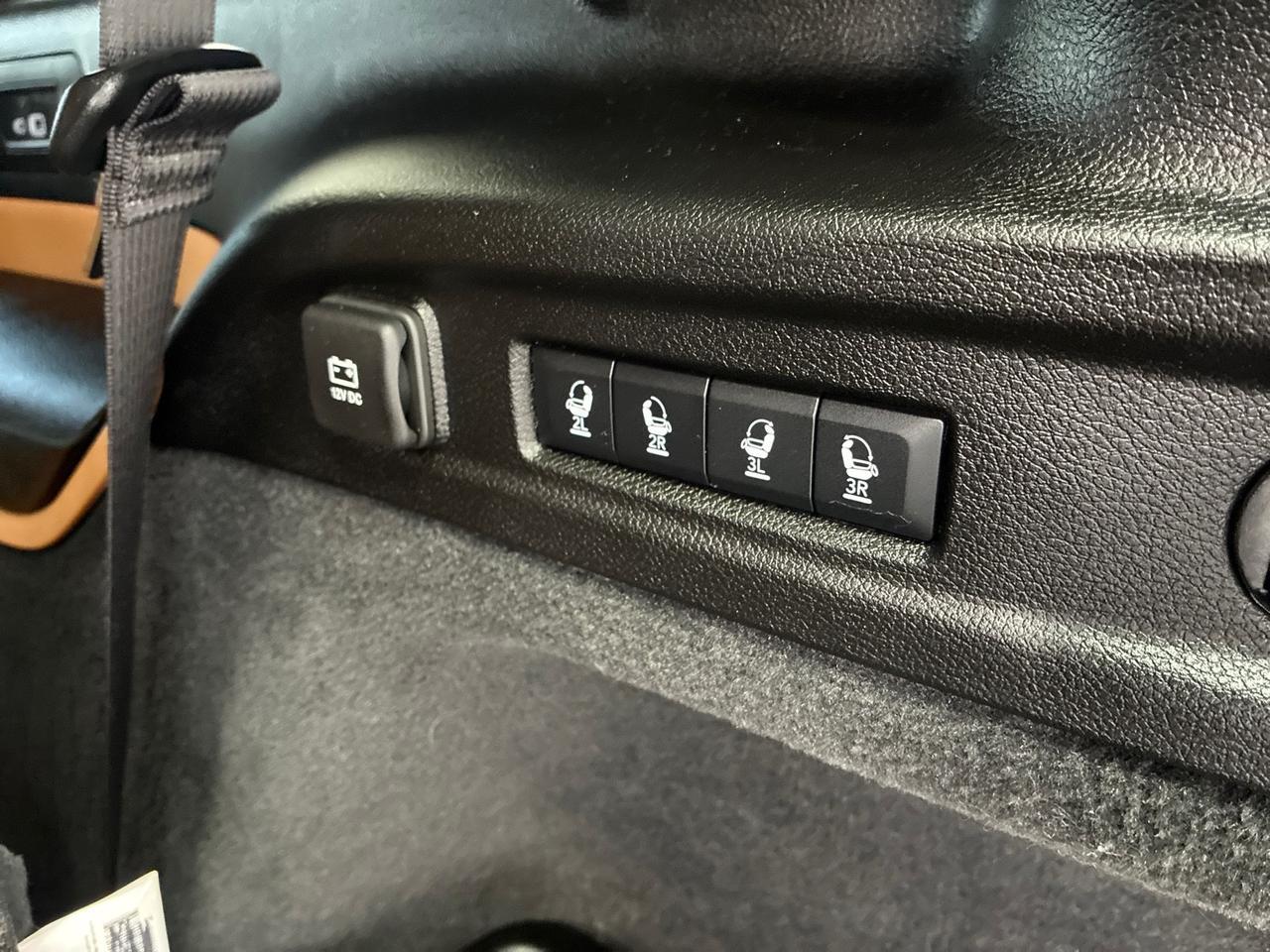 2025 Jeep Grand Cherokee L Summit, 4x4, Lux Tech Group V, Adv ProTech Group IV, 19-Speaker Audio Houston TX 2025 Jeep Grand Cherokee L Summit, 4x4, Lux Tech Group V, Adv ProTech Group IV, 19-Speaker Audio Houston TX