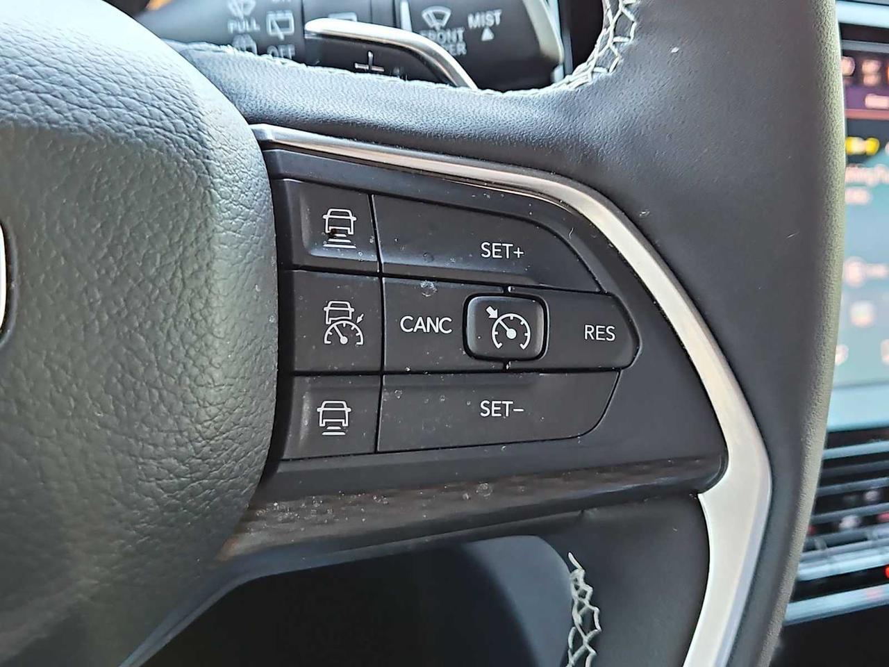 2025 Jeep Grand Cherokee Laredo Irving TX