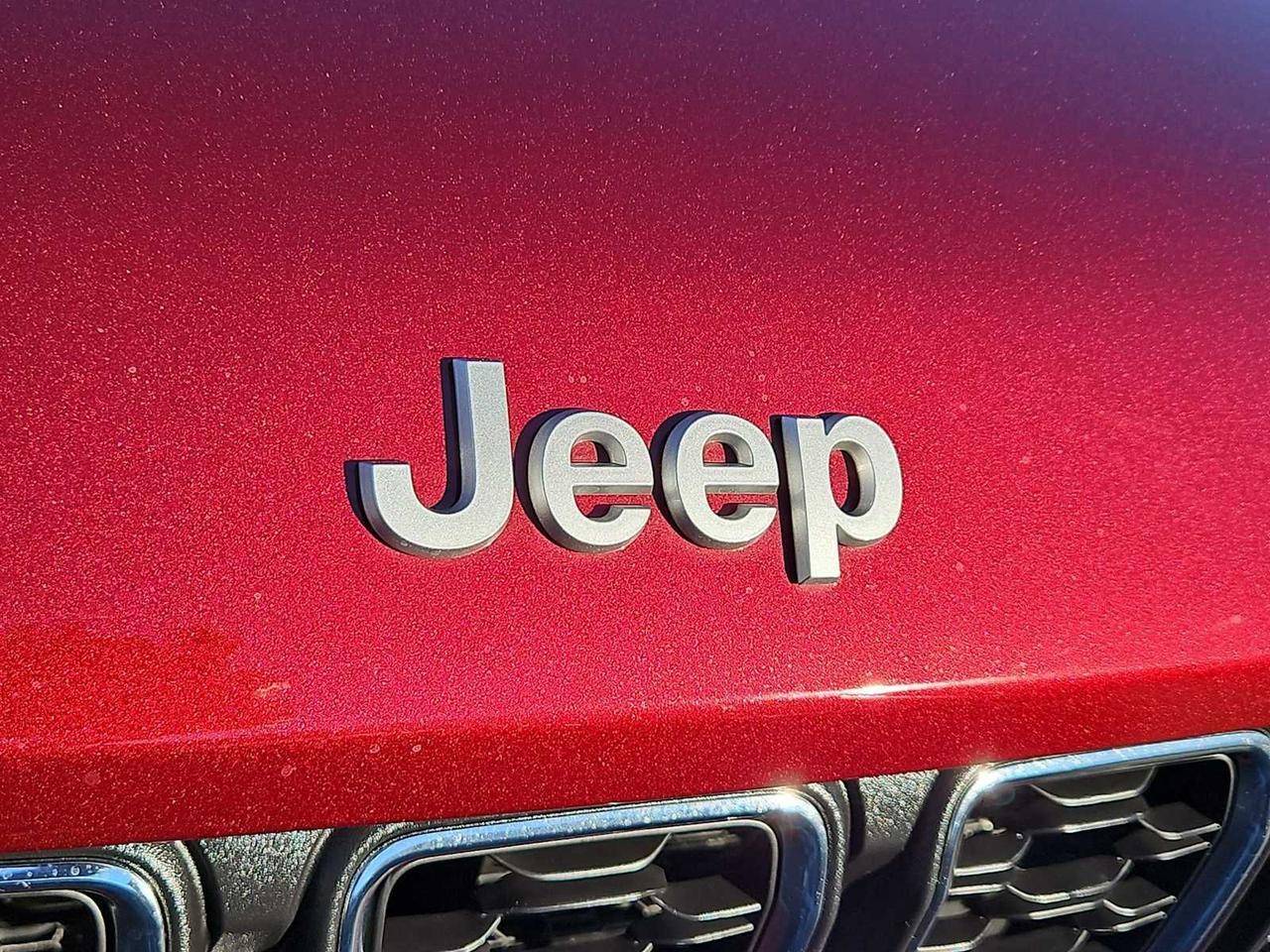 2025 Jeep Grand Cherokee Laredo Irving TX