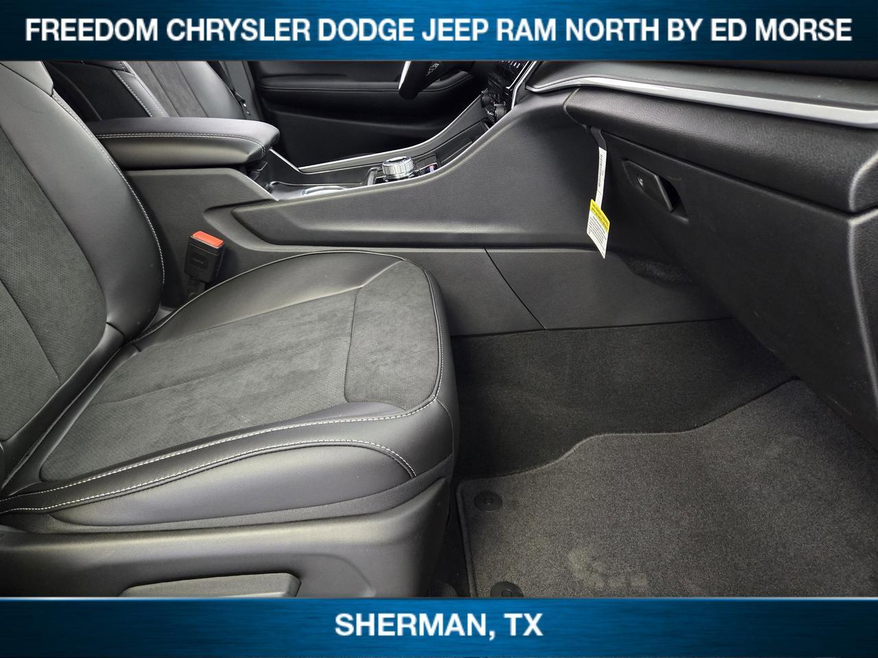 2025 Jeep Grand Cherokee Laredo Sherman TX