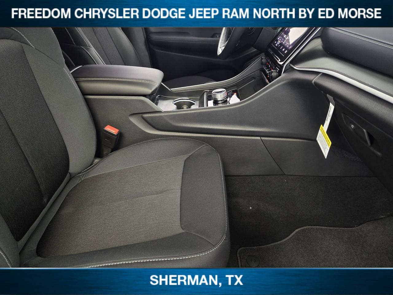 2025 Jeep Grand Cherokee Laredo Sherman TX