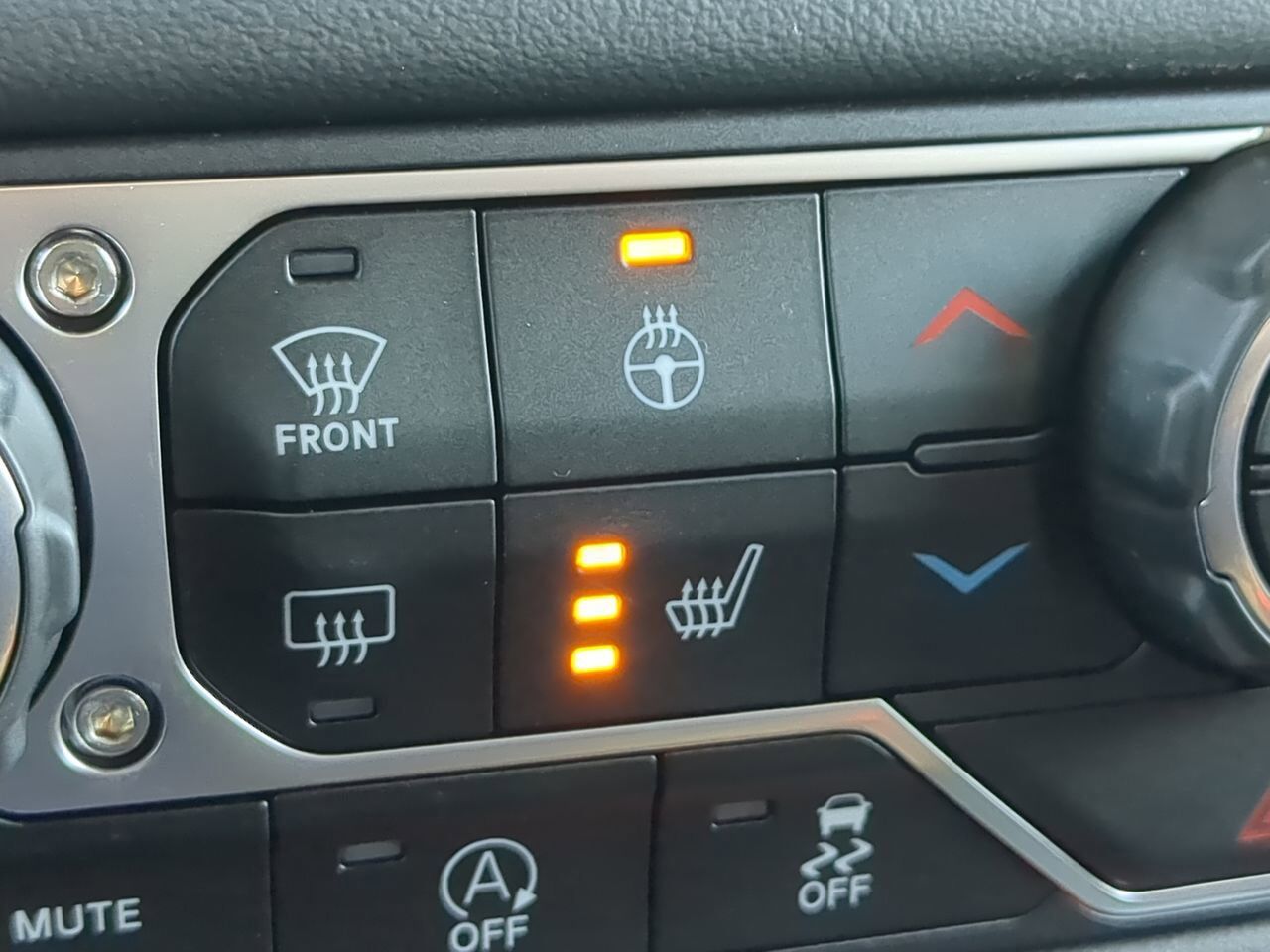 2025 Jeep Wrangler Sahara Appleton WI