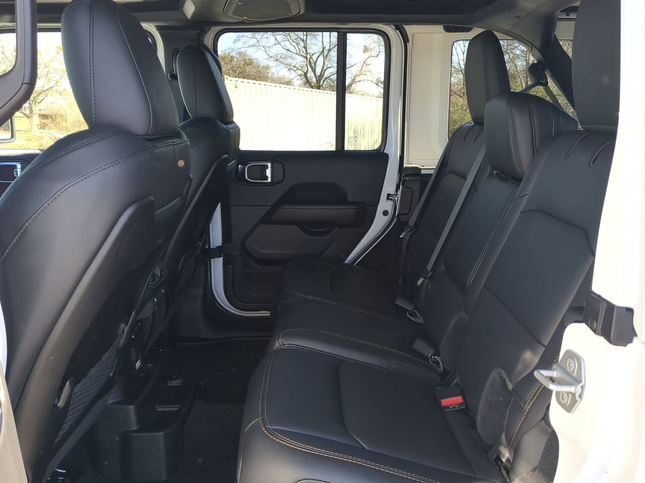 2025 Jeep Wrangler Sahara Appleton WI