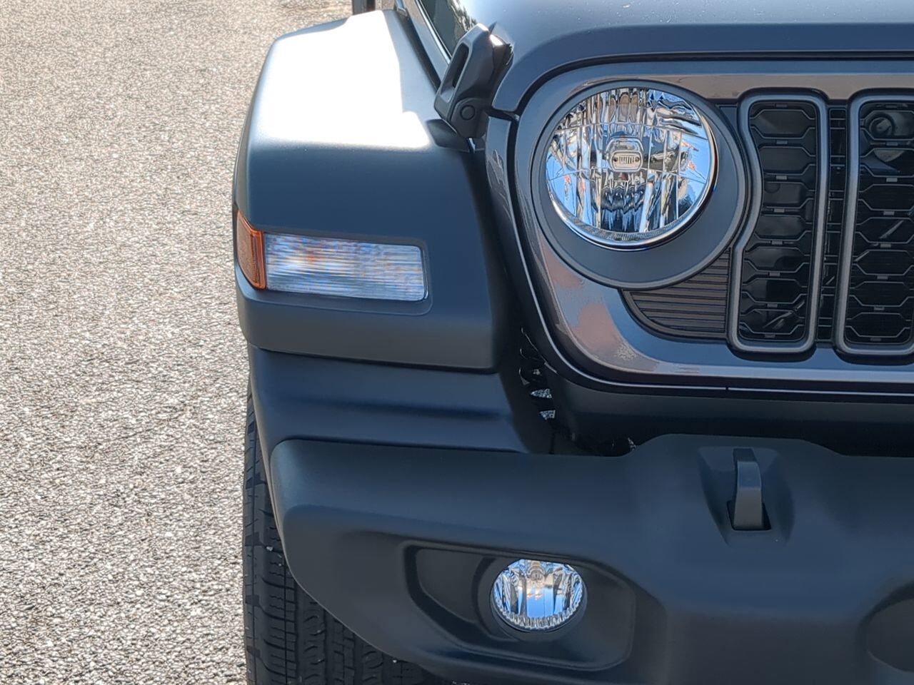 2025 Jeep Wrangler Sport S Appleton WI