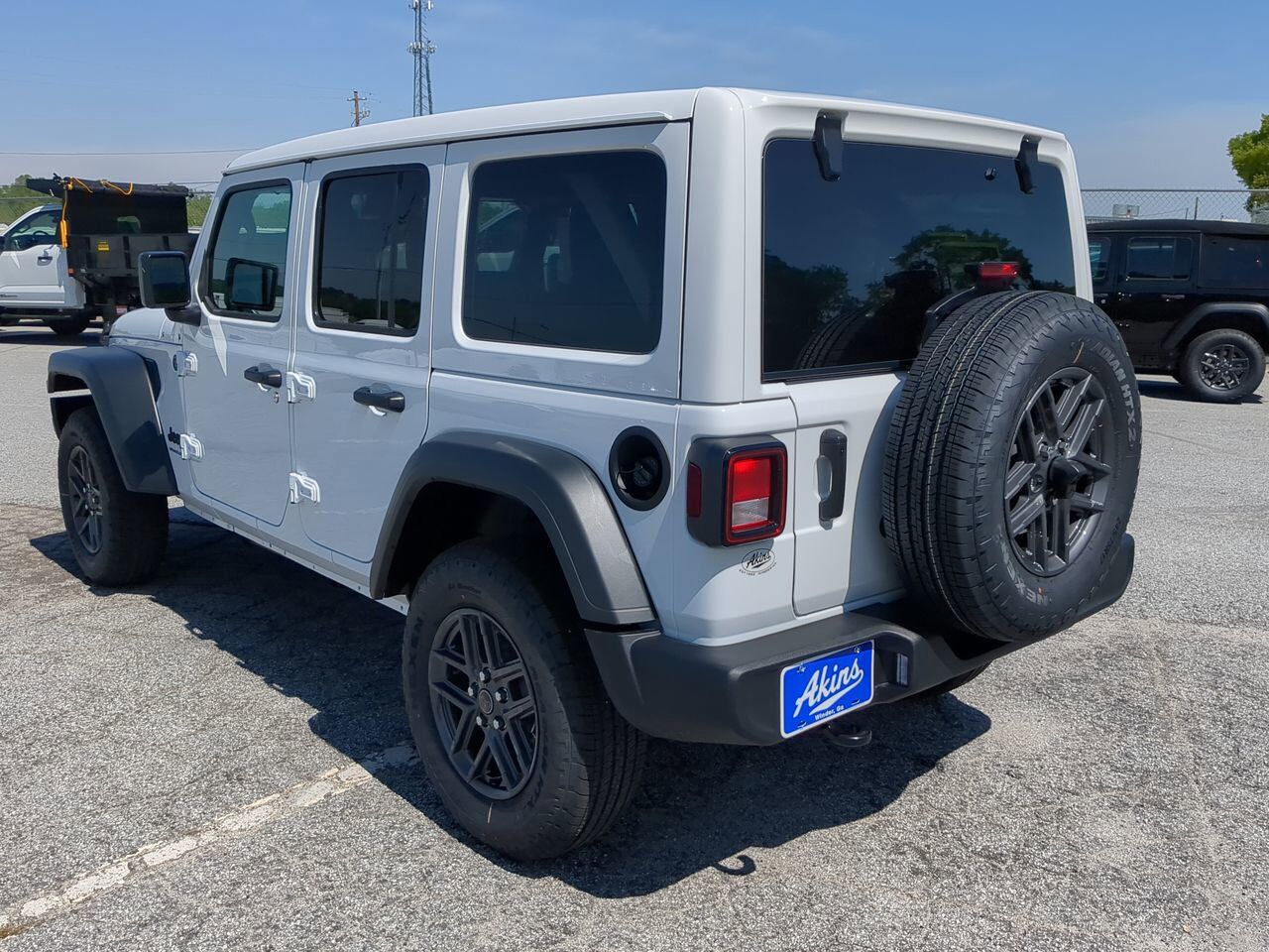 2025 Jeep Wrangler Sport S Appleton WI