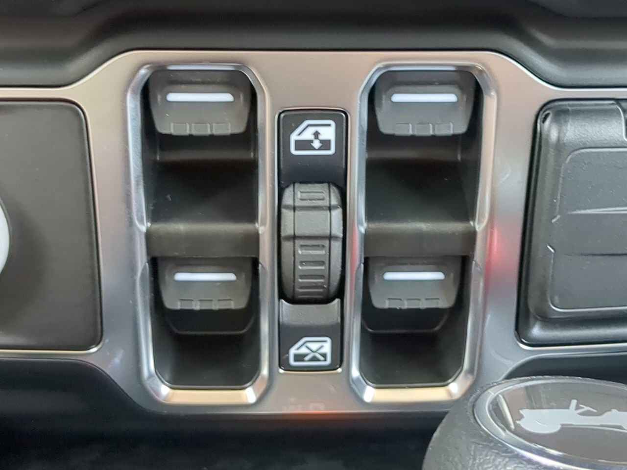 2025 Jeep Wrangler Sport S Appleton WI