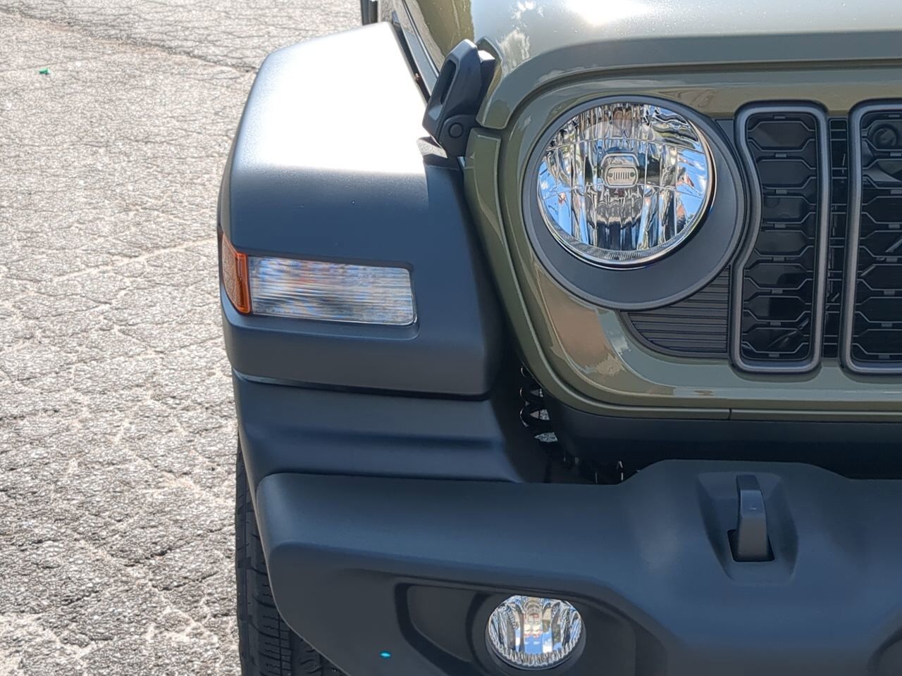 2025 Jeep Wrangler Sport S Appleton WI