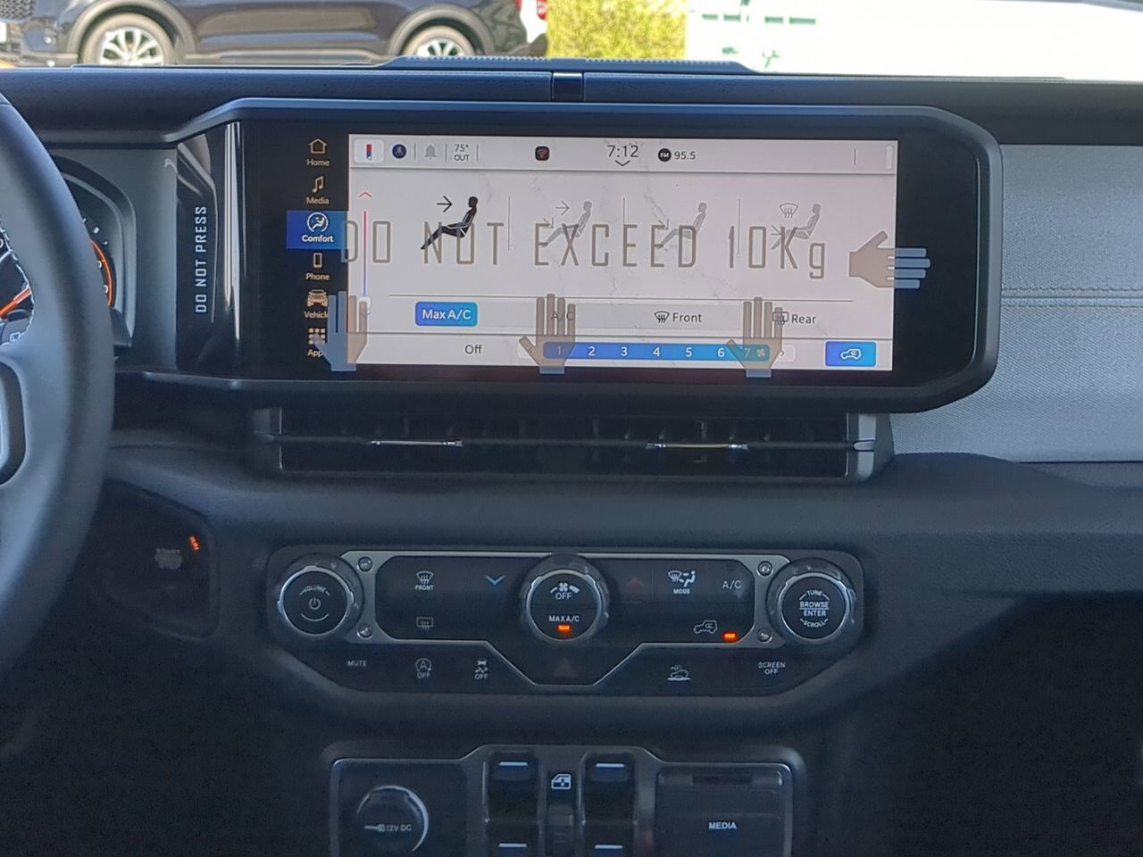 2025 Jeep Wrangler Sport S Appleton WI