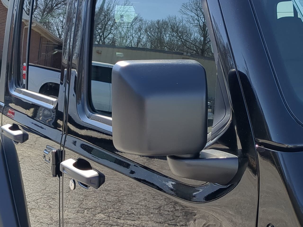 2025 Jeep Wrangler Sport S Appleton WI