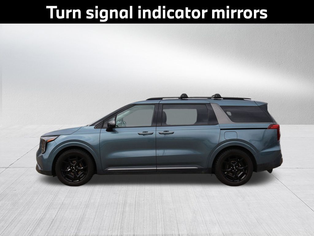 2025 Kia Carnival SX