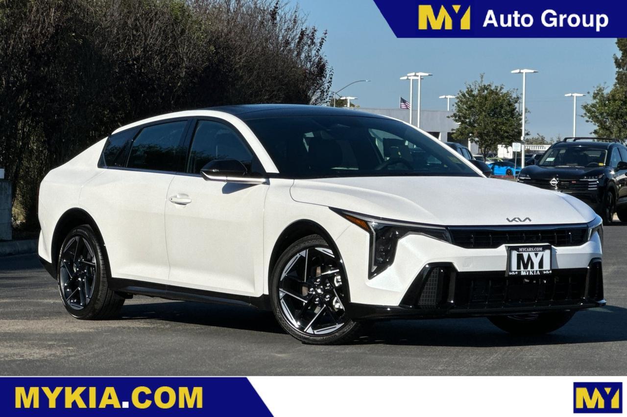 2025 Kia K4 GT-Line Salinas CA 2025 Kia K4 GT-Line Salinas CA