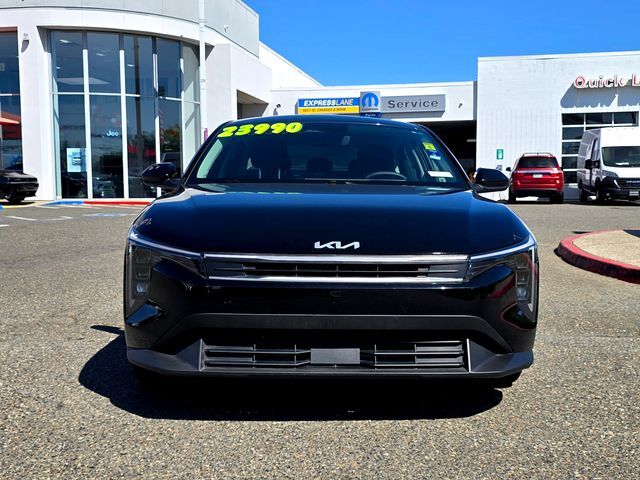 2025 Kia K4 LXS 2025 Kia K4 LXS