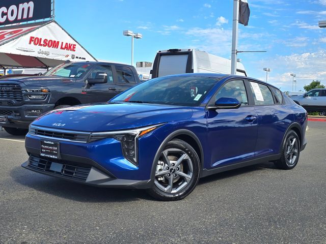 2025 Kia K4 LXS 2025 Kia K4 LXS