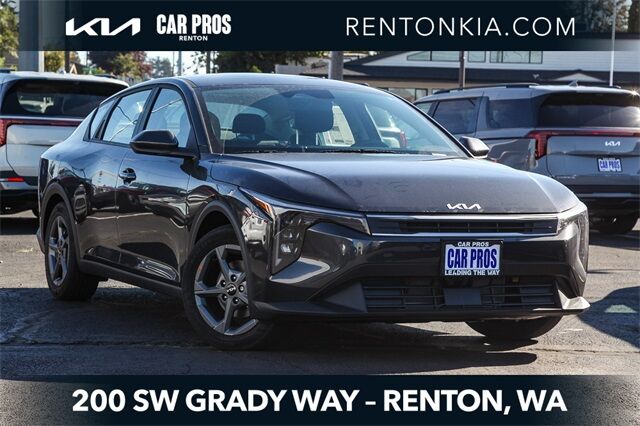 2025 Kia K4 2025 Kia K4