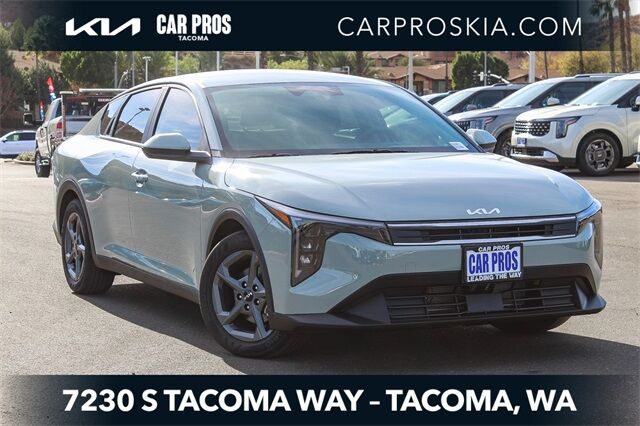 2025 Kia K4 2025 Kia K4