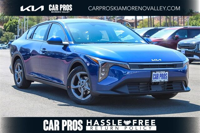 2025 Kia K4 2025 Kia K4