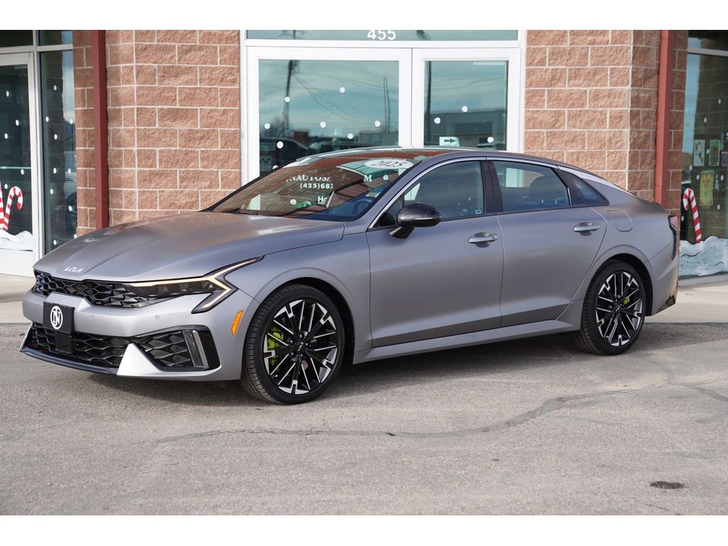 2025 Kia K5 GT's photo