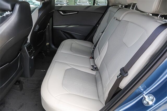 2025 Kia Niro EX Touring Glendale CA 2025 Kia Niro EX Touring Glendale CA
