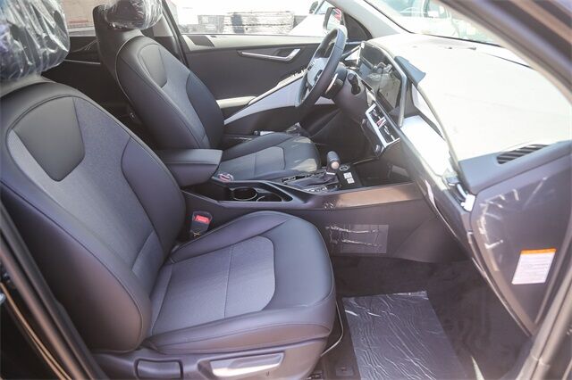 2025 Kia Niro EX Glendale CA 2025 Kia Niro EX Glendale CA