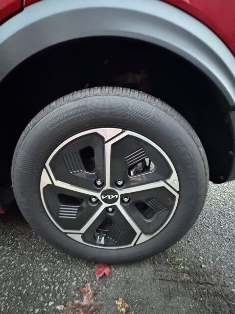 2025 Kia Niro LX Renton WA 2025 Kia Niro LX Renton WA