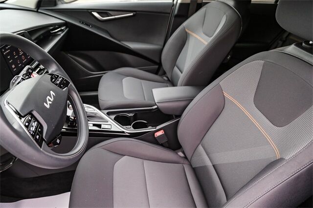 2025 Kia Niro LX Renton WA 2025 Kia Niro LX Renton WA