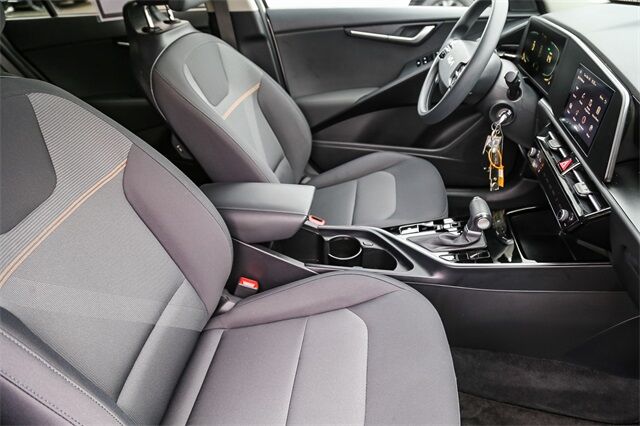 2025 Kia Niro LX Renton WA 2025 Kia Niro LX Renton WA