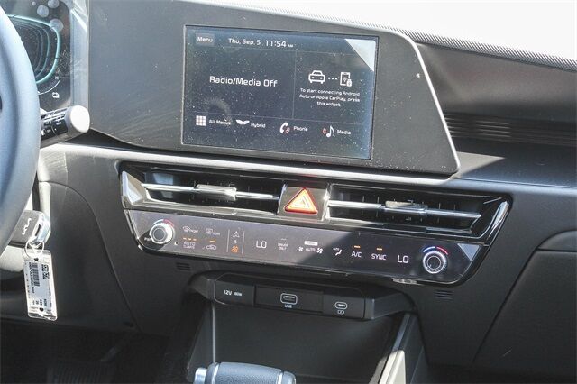 2025 Kia Niro LX Glendale CA 2025 Kia Niro LX Glendale CA