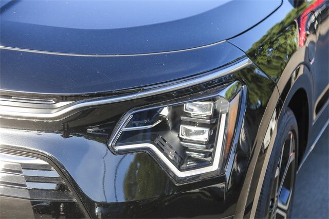 2025 Kia Niro Plug-in Hybrid SX Touring Glendale CA 2025 Kia Niro Plug-in Hybrid SX Touring Glendale CA