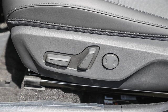 2025 Kia Niro Plug-in Hybrid SX Touring Glendale CA 2025 Kia Niro Plug-in Hybrid SX Touring Glendale CA