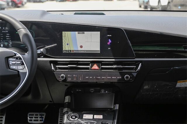 2025 Kia Niro Plug-in Hybrid SX Touring Glendale CA 2025 Kia Niro Plug-in Hybrid SX Touring Glendale CA