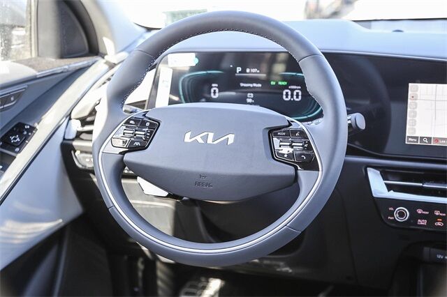 2025 Kia Niro SX Touring Glendale CA 2025 Kia Niro SX Touring Glendale CA