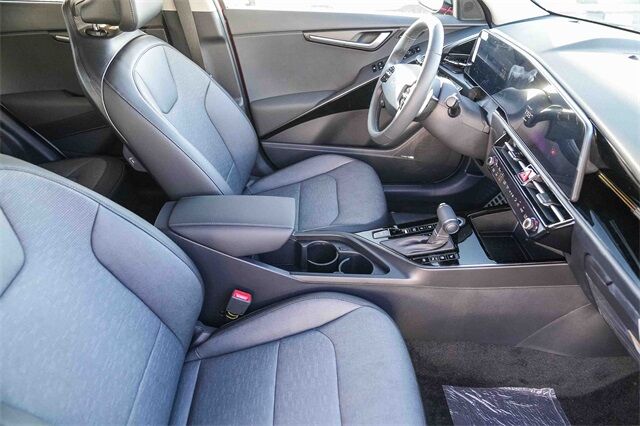 2025 Kia Niro SX Touring Huntington Beach CA 2025 Kia Niro SX Touring Huntington Beach CA