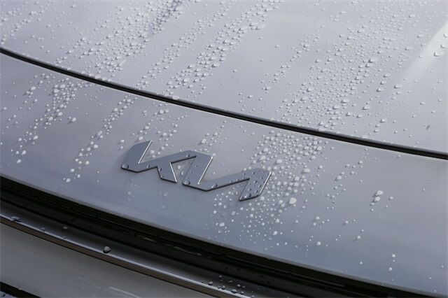 2025 Kia Niro SX Renton WA 2025 Kia Niro SX Renton WA