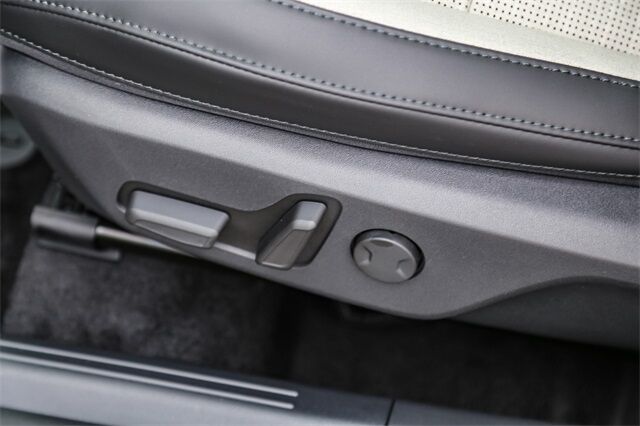 2025 Kia Niro SX Huntington Beach CA 2025 Kia Niro SX Huntington Beach CA