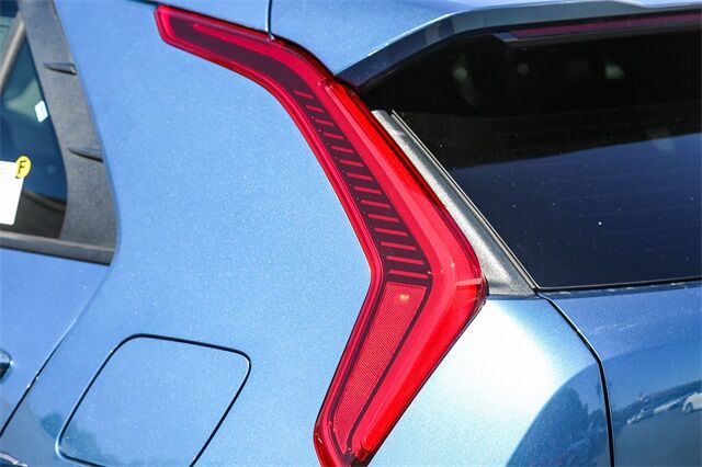 2025 Kia Niro SX Huntington Beach CA 2025 Kia Niro SX Huntington Beach CA