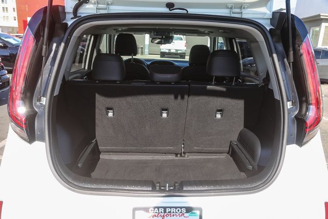 2025 Kia Soul GT-Line Glendale CA 2025 Kia Soul GT-Line Glendale CA